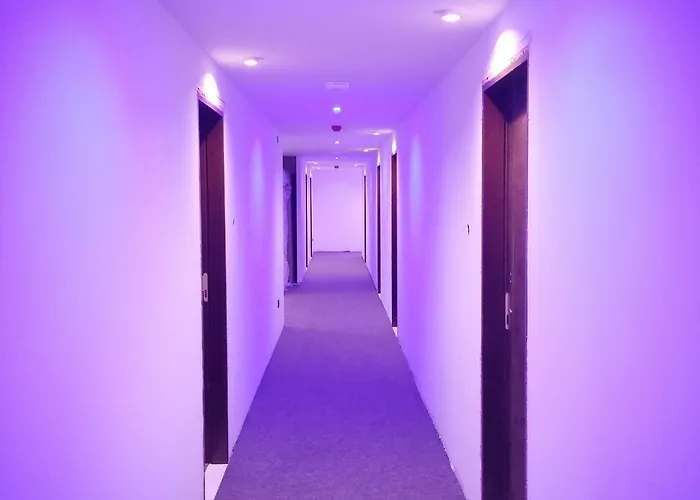 Mb Boutique - Adults Recommended