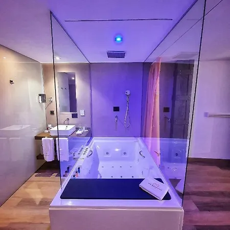 Mb Boutique - Adults Recommended Hotel