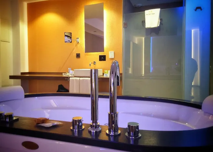 Mb Boutique - Adults Recommended Otel 3*